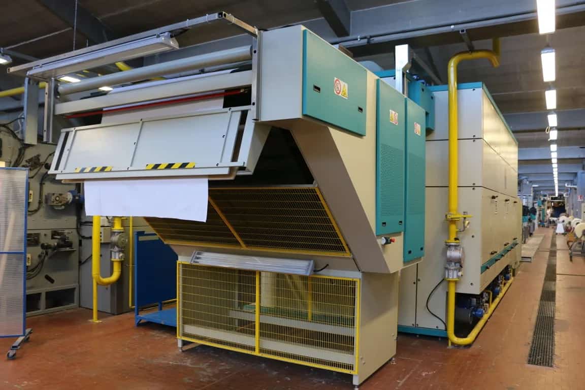 Salvadè air vibration dryer for textile materials